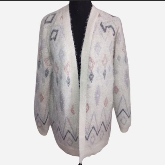 Geo Open Front Fuzzy Cardigan - Picture 2 of 11